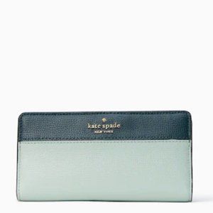 Darcy Large Slim Bifold Wallet Brand New Without Tags